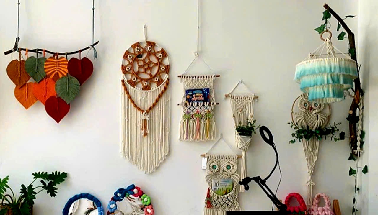 Décor Items (Trang trí)